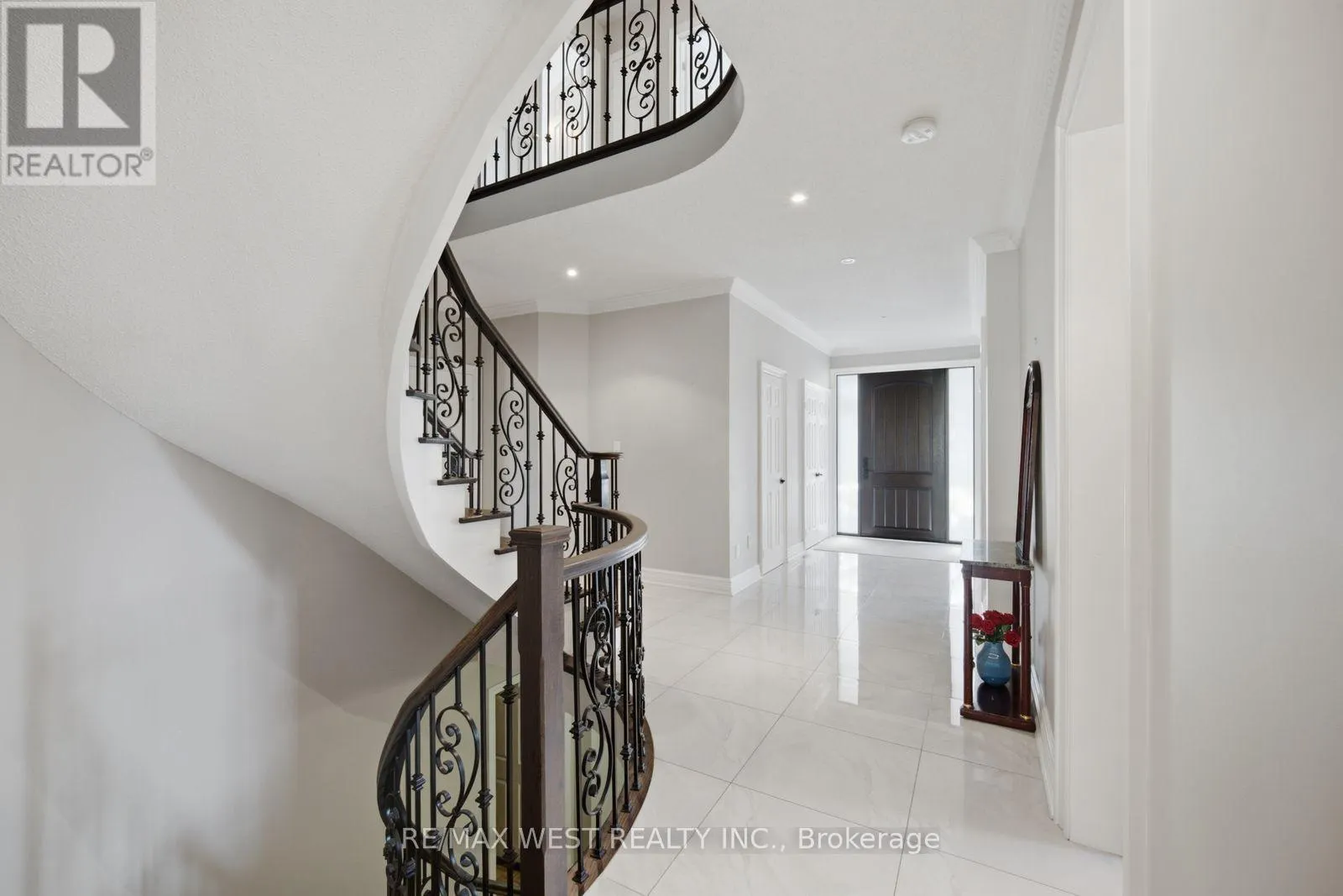 65 BURNHAVEN AVENUE