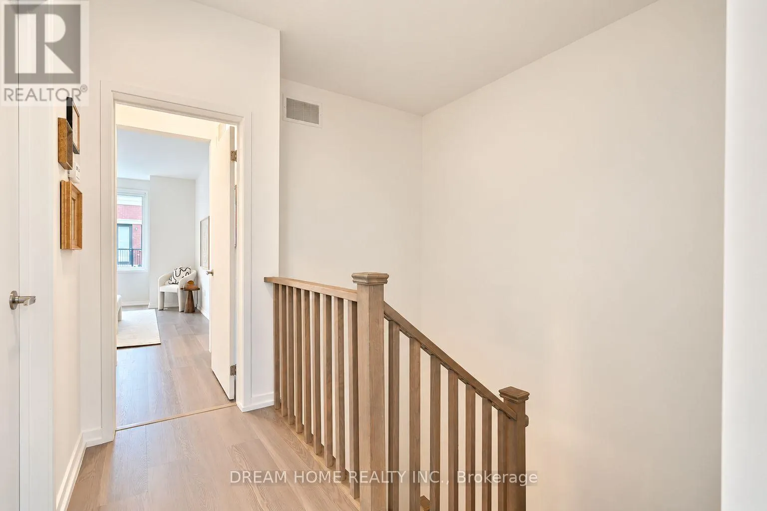 537 MARC SANTI BOULEVARD