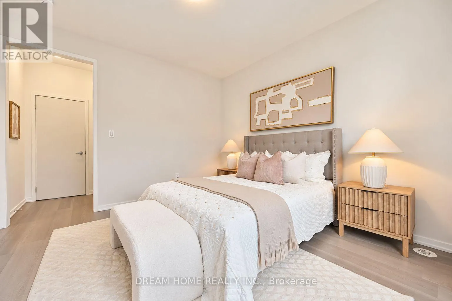 537 MARC SANTI BOULEVARD