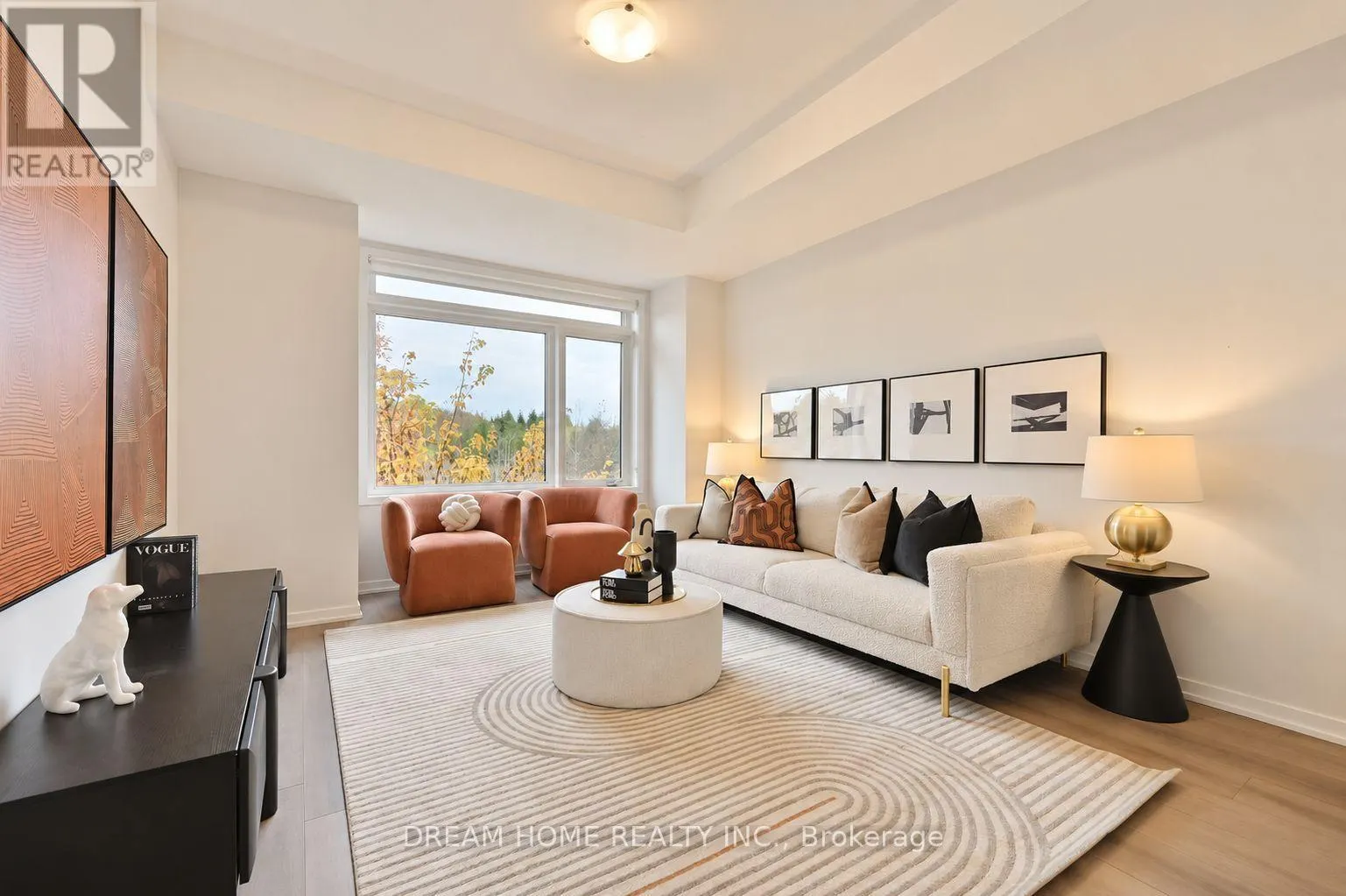 537 MARC SANTI BOULEVARD