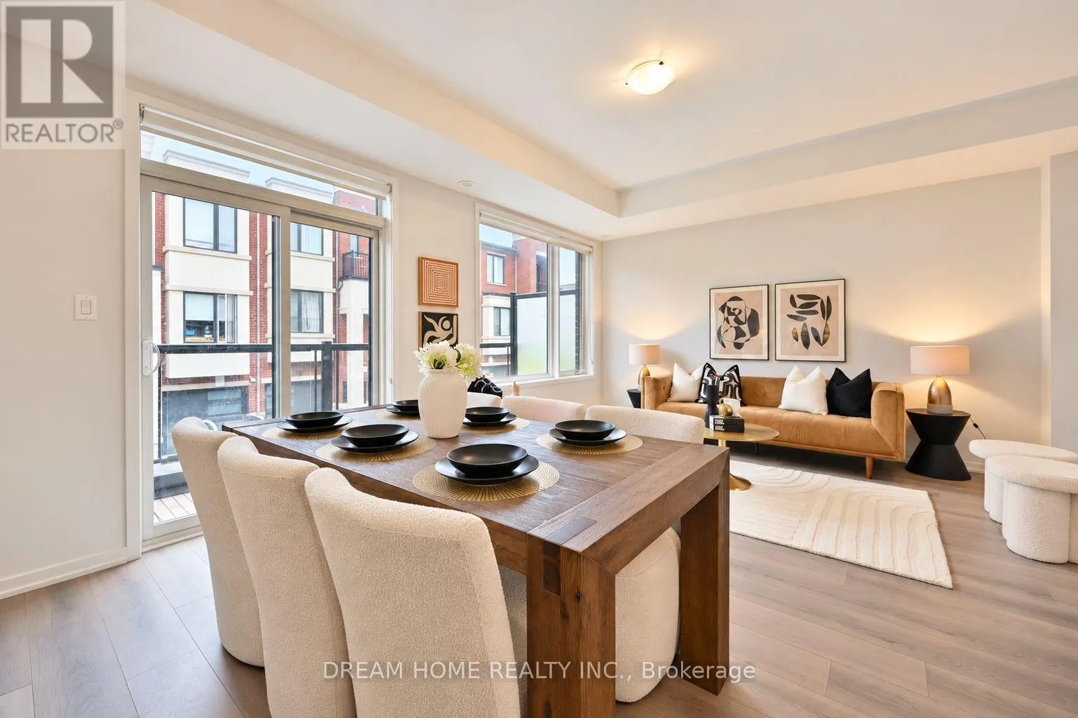537 MARC SANTI BOULEVARD