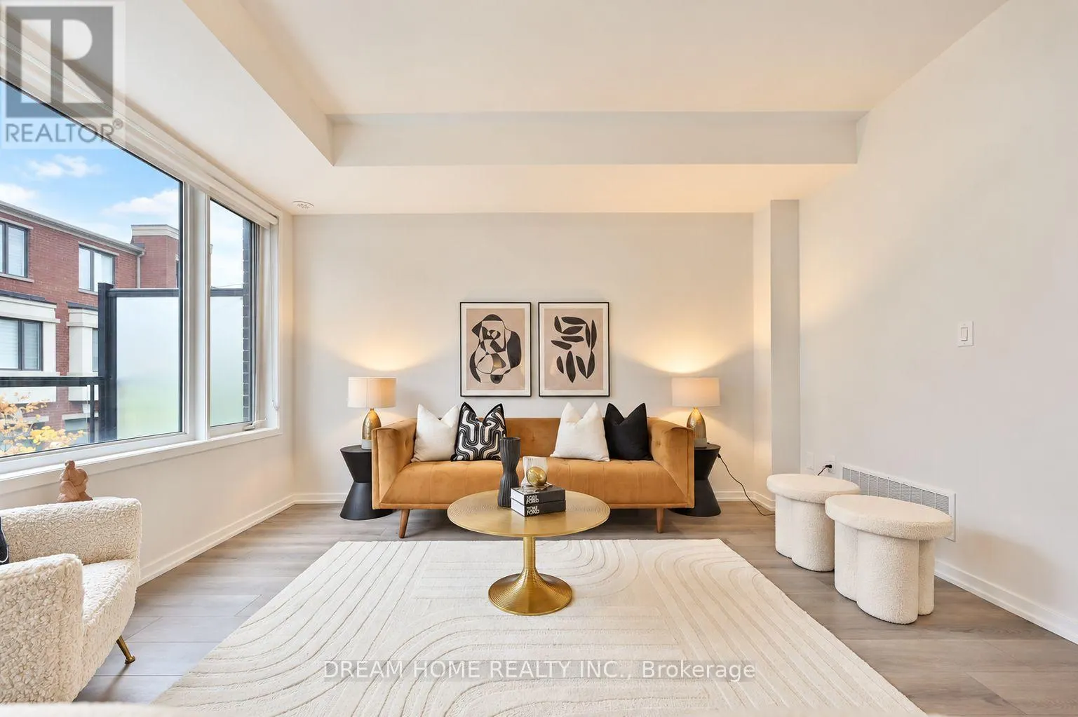 537 MARC SANTI BOULEVARD