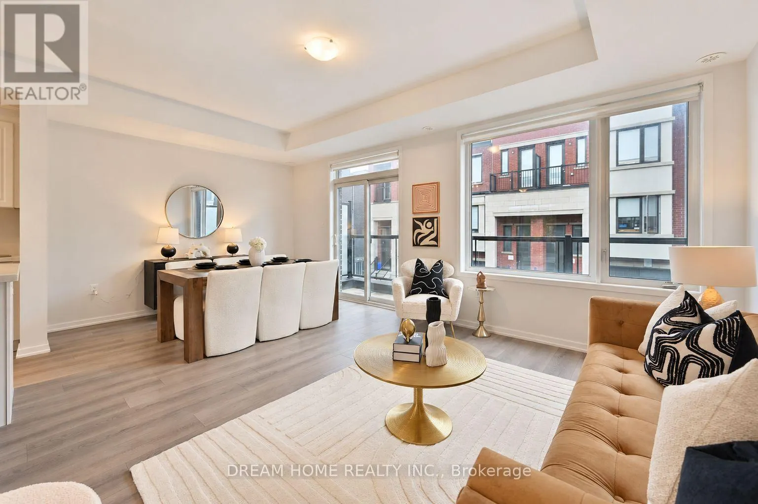 537 MARC SANTI BOULEVARD