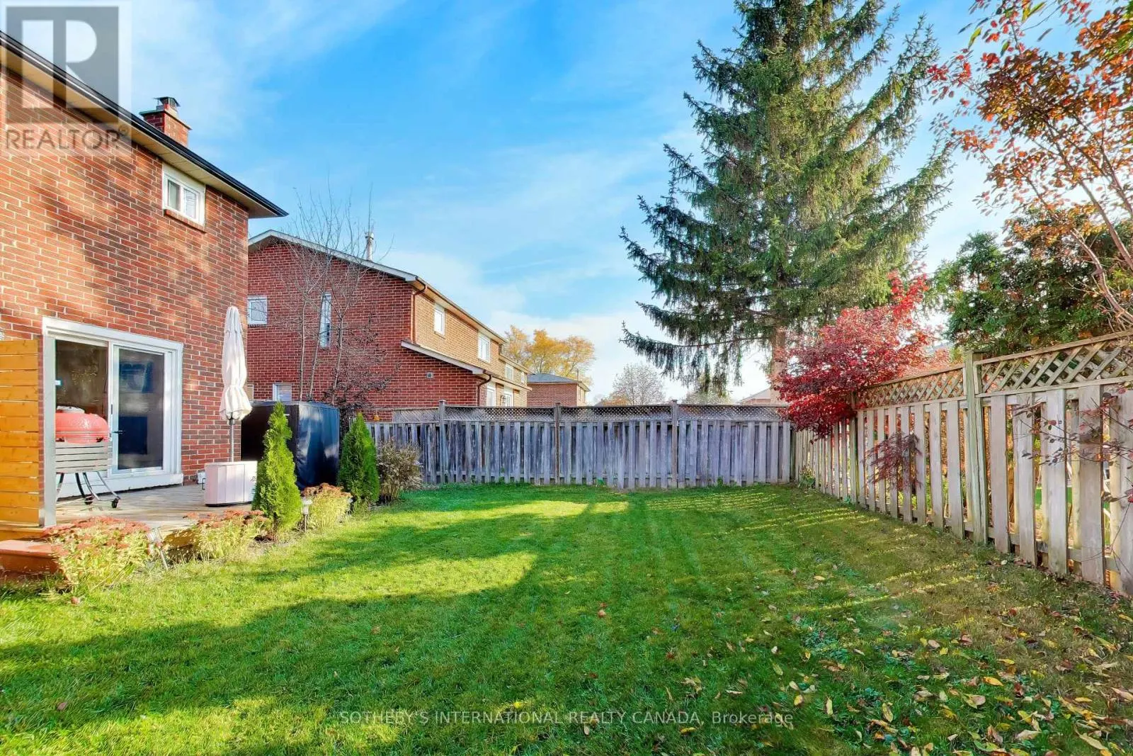 30 BENDAMERE CRESCENT
