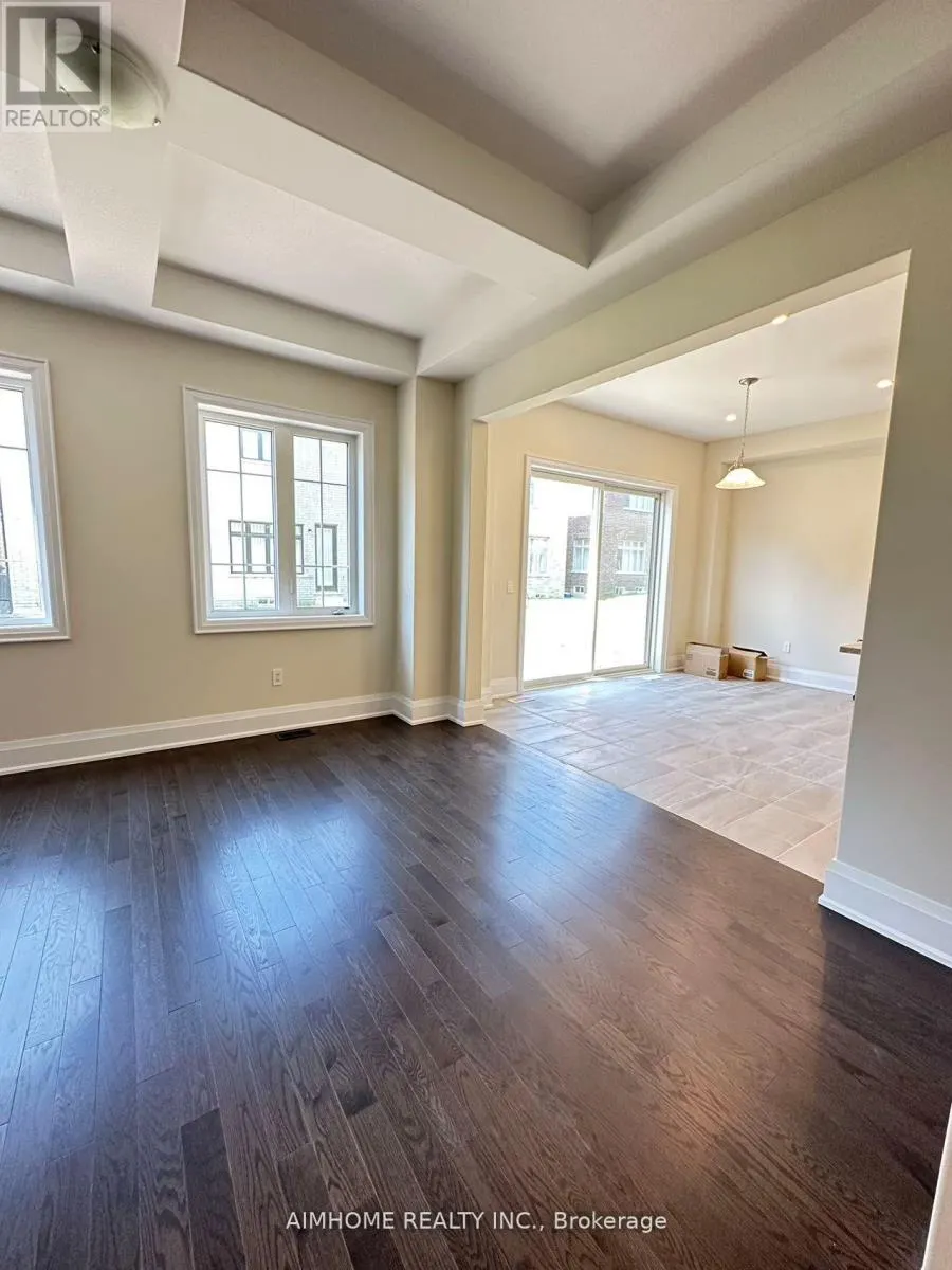 4 - 14 CINQUEFOIL STREET