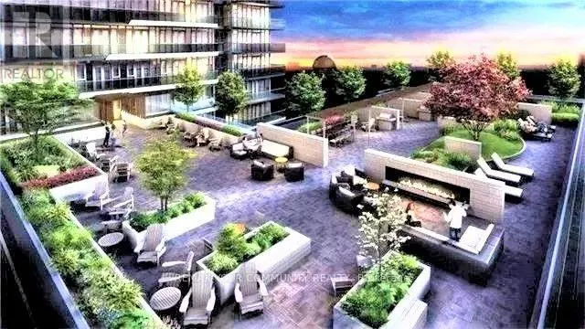 1218 - 9471 YONGE STREET