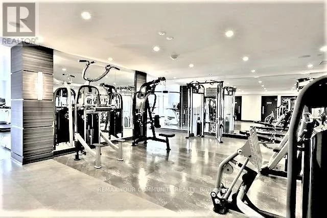 1218 - 9471 YONGE STREET