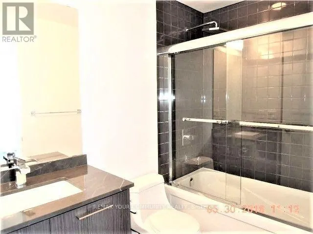1218 - 9471 YONGE STREET
