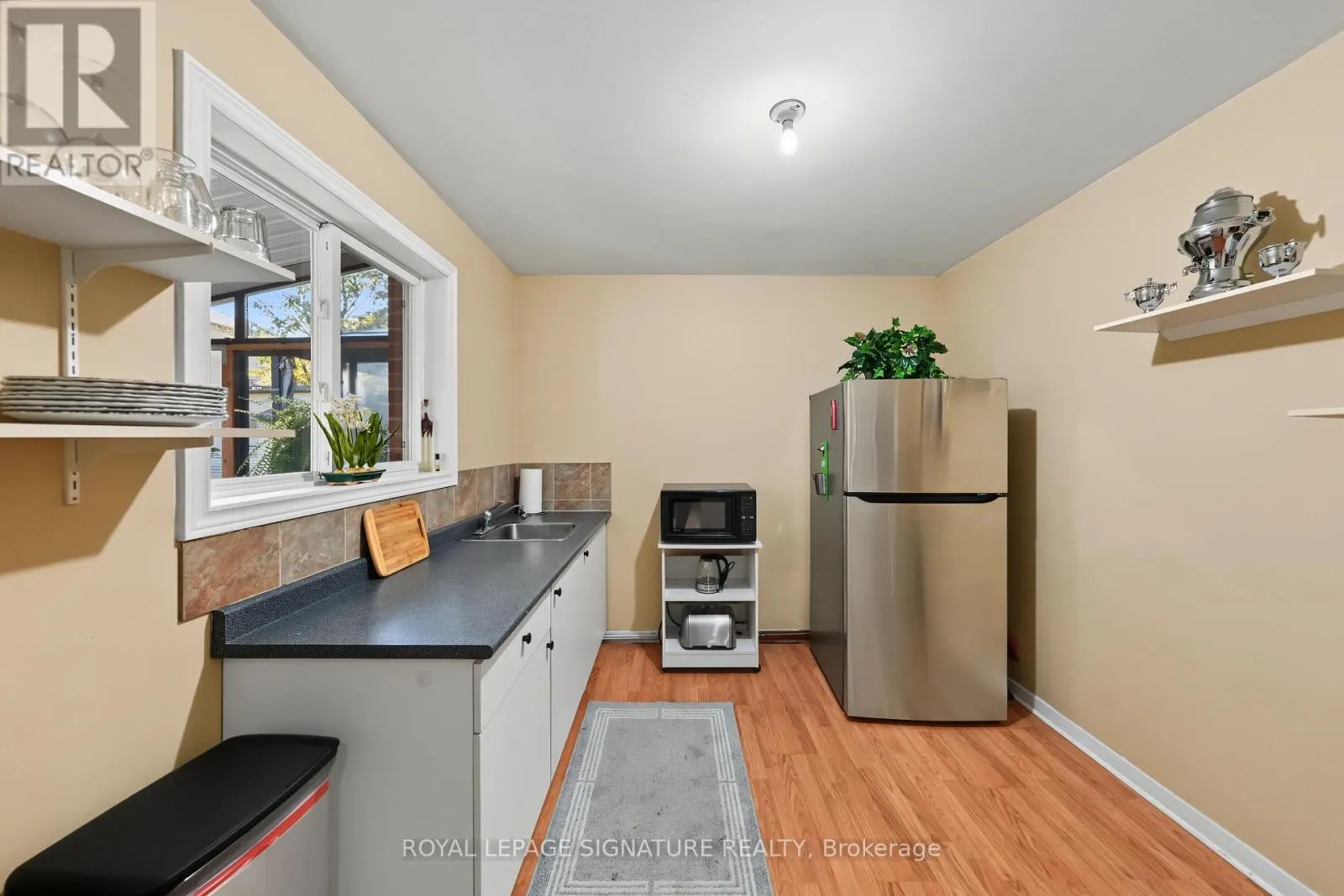 29 BALDWIN AVENUE