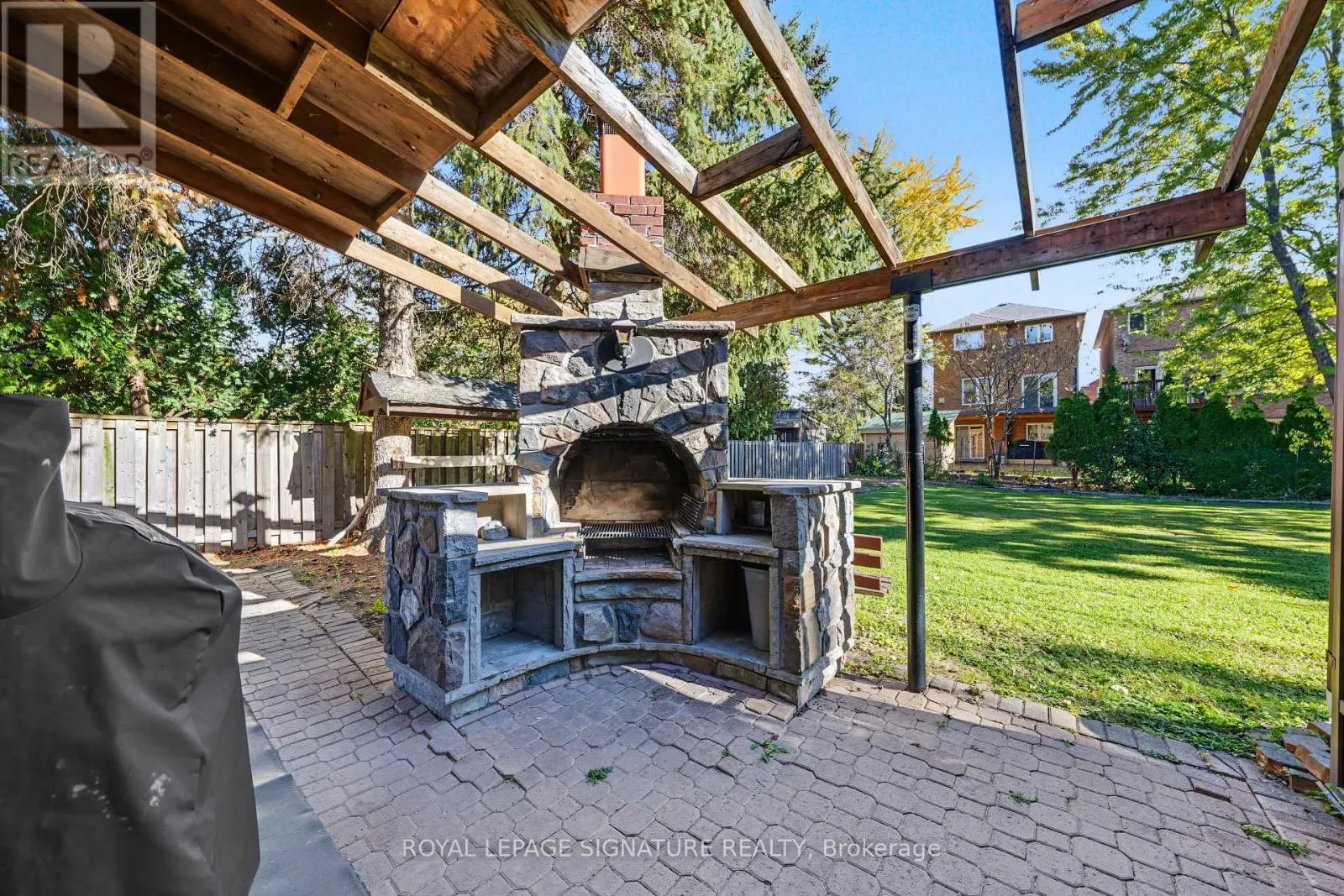 29 BALDWIN AVENUE