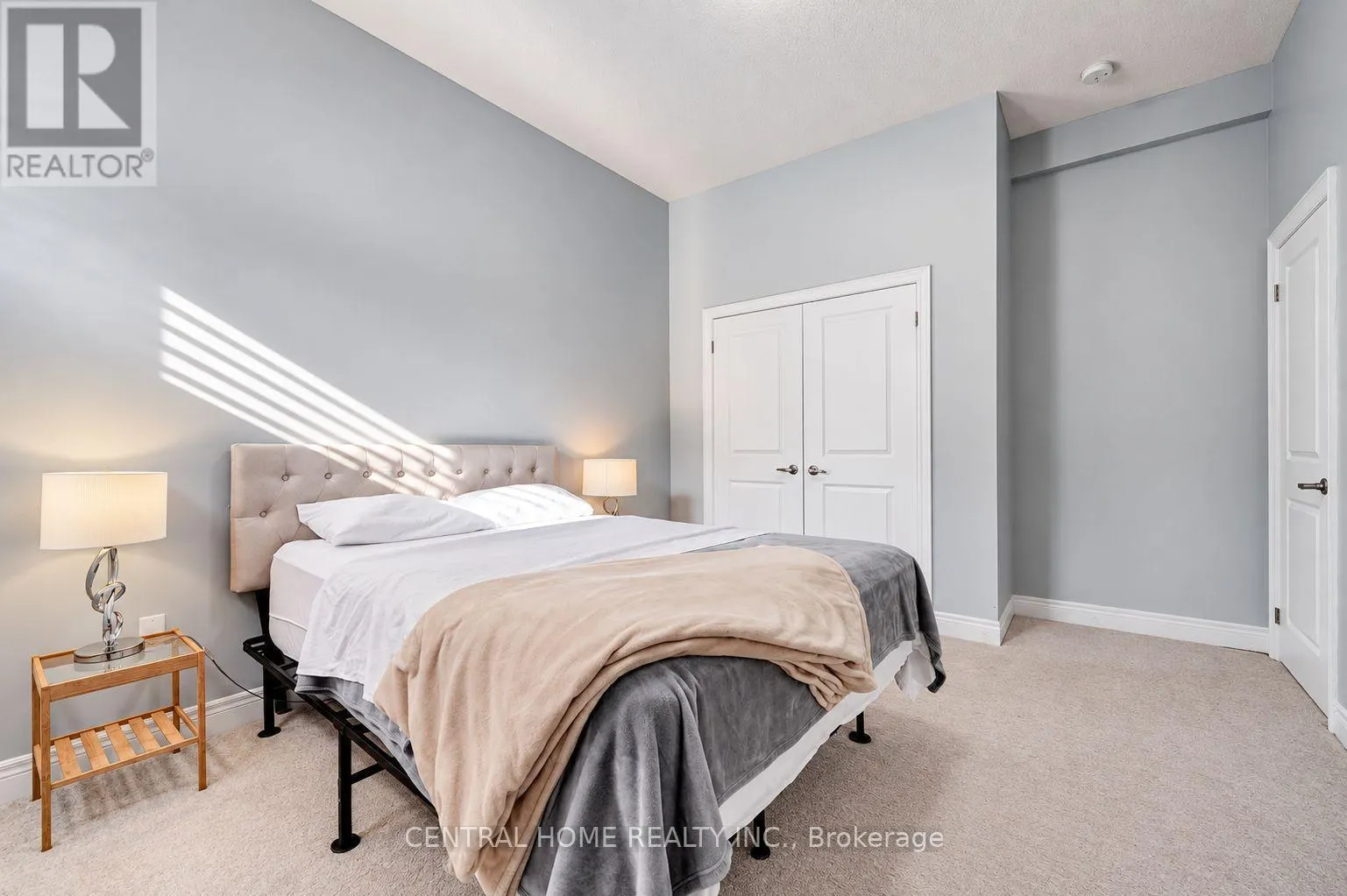 578 SWEETWATER CRESCENT