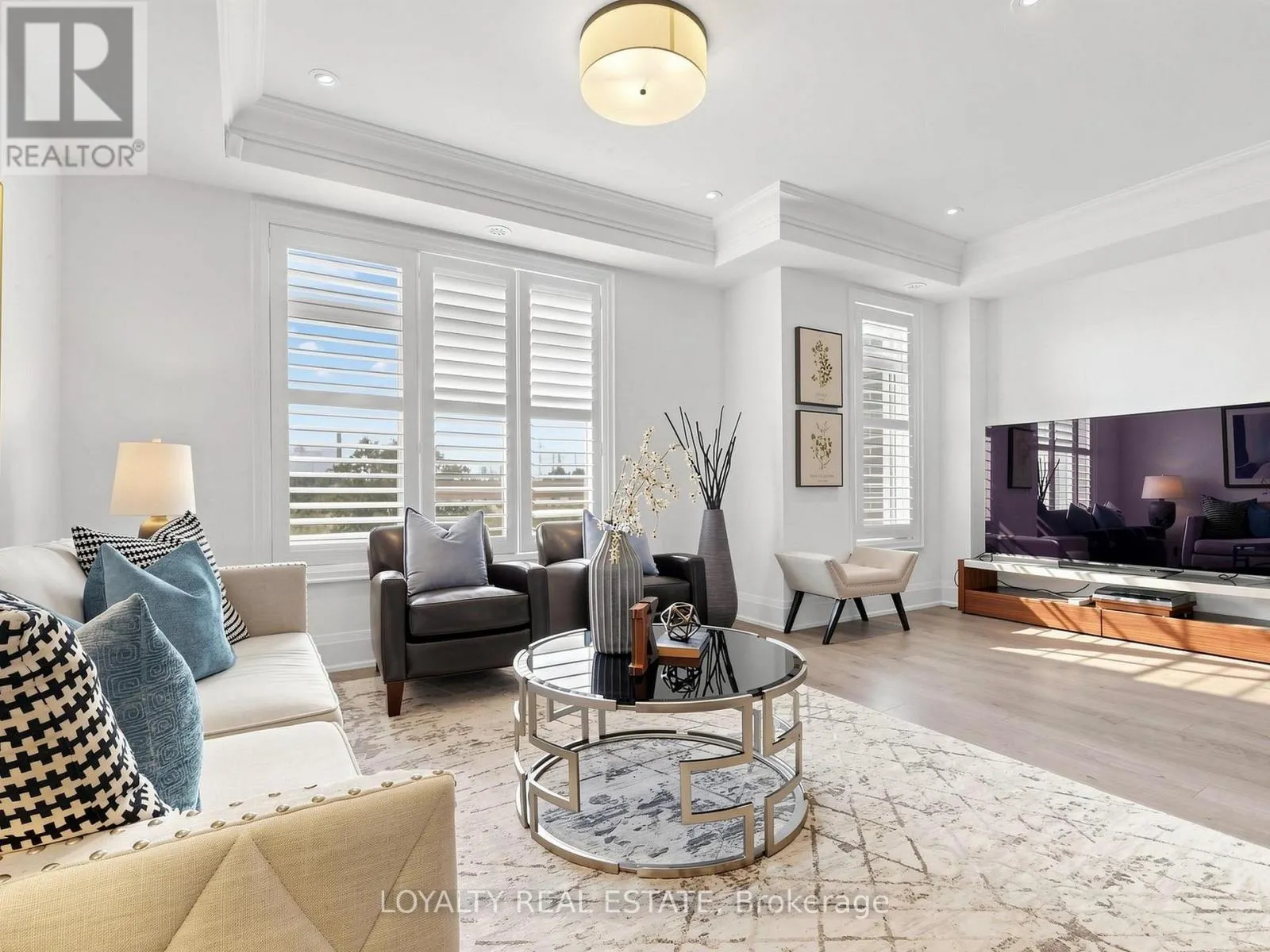 52 SOUTH PARK ROAD
