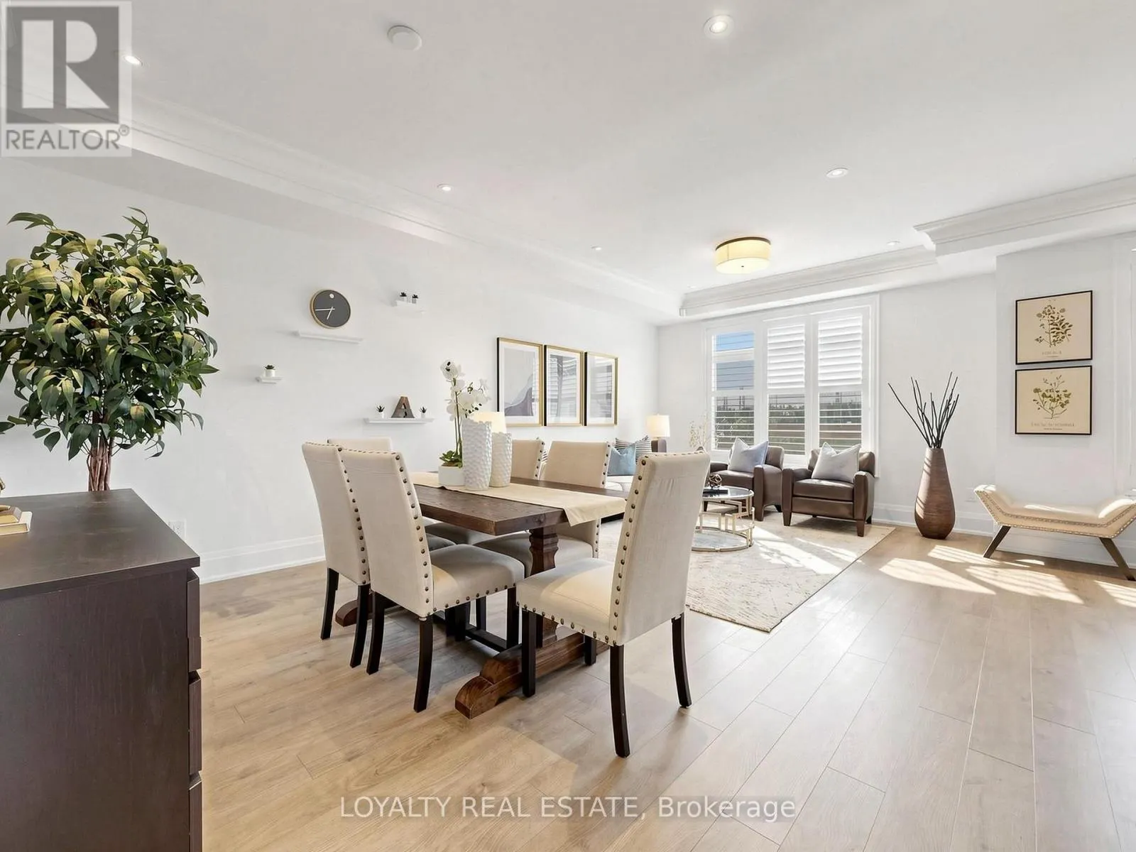 52 SOUTH PARK ROAD