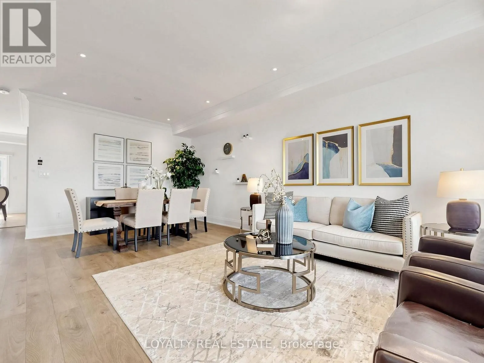 52 SOUTH PARK ROAD