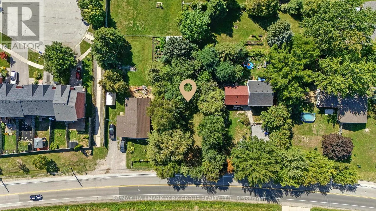 136 METRO ROAD N