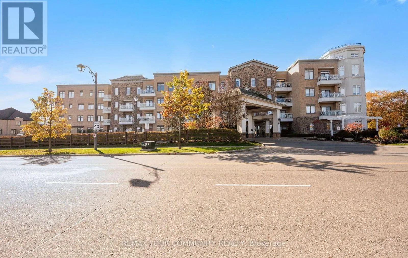 416 - 80 BURNS BOULEVARD