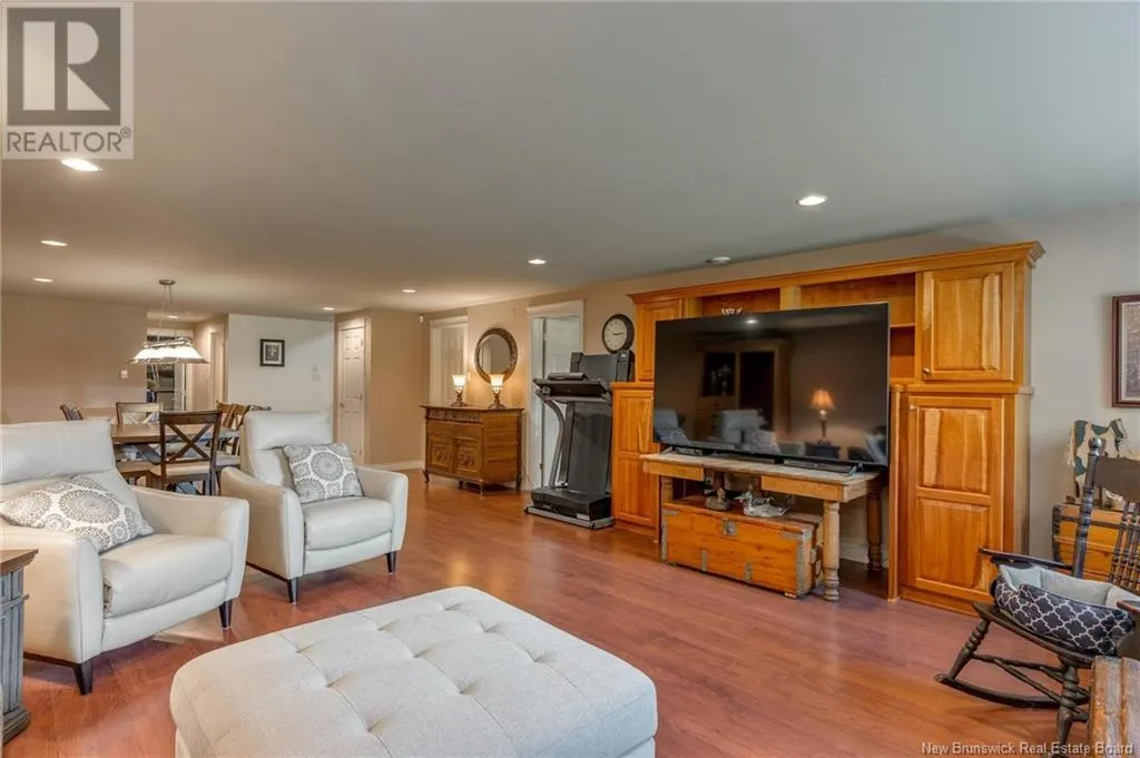 50 Brigadoon Terrace