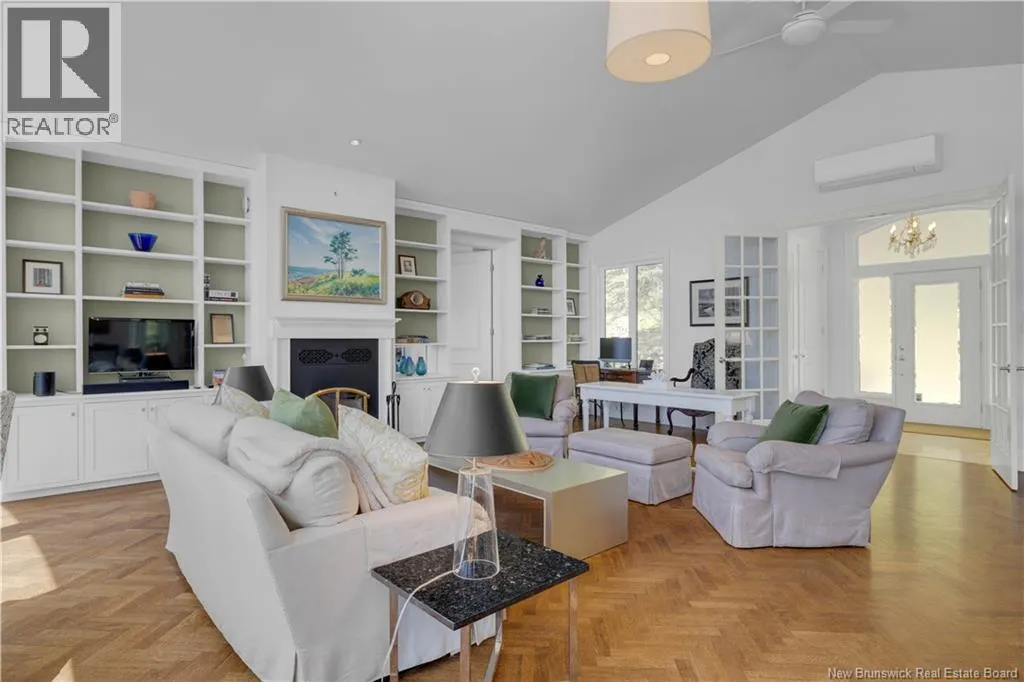 158 Hills Point Road