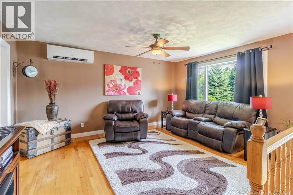 4 Dewitt Acres
