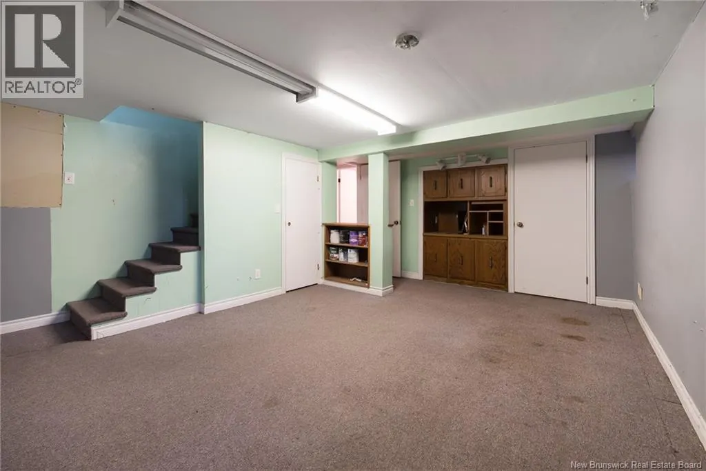 61 Macbeath Avenue