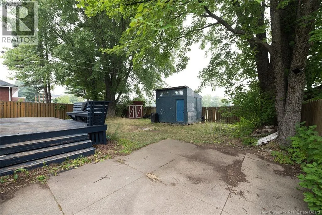 61 Macbeath Avenue