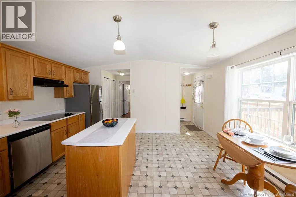 22 Leslee Drive