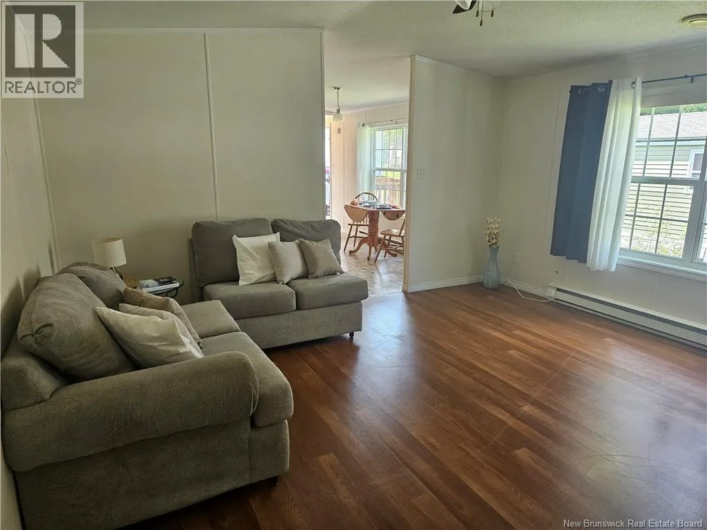 22 Leslee Drive
