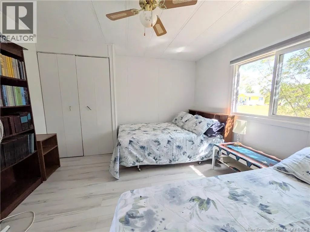 86 Williston Beach Road