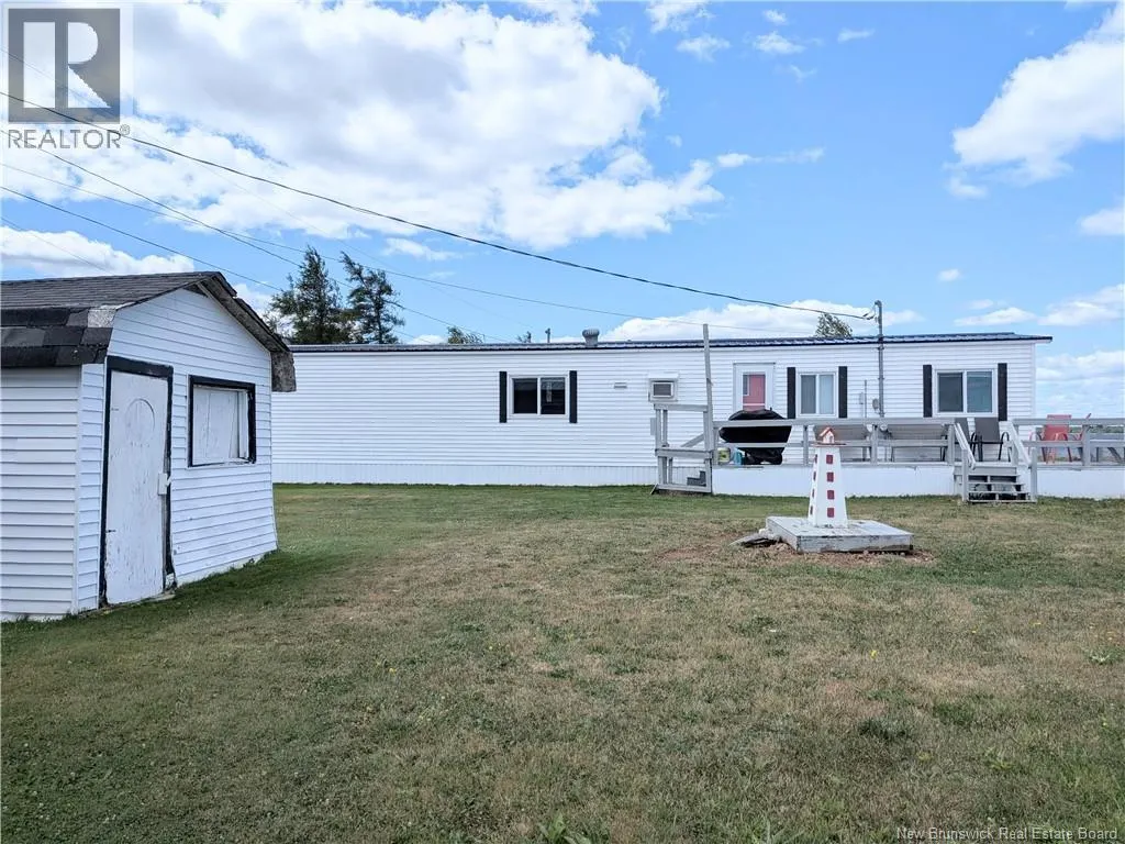 86 Williston Beach Road