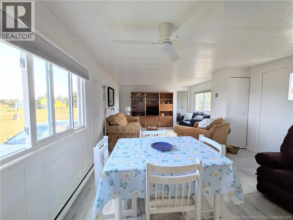 86 Williston Beach Road