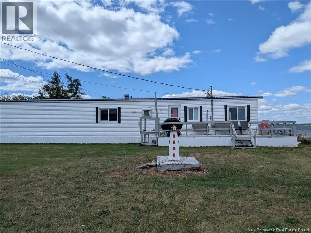 86 Williston Beach Road