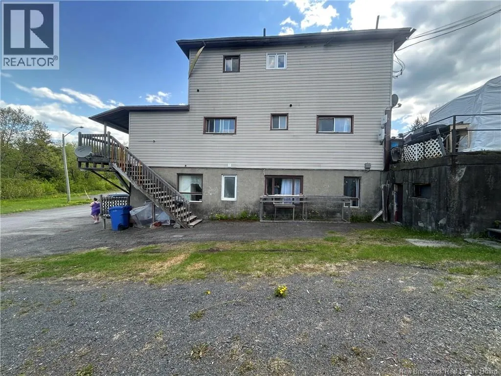 135 Canada Road