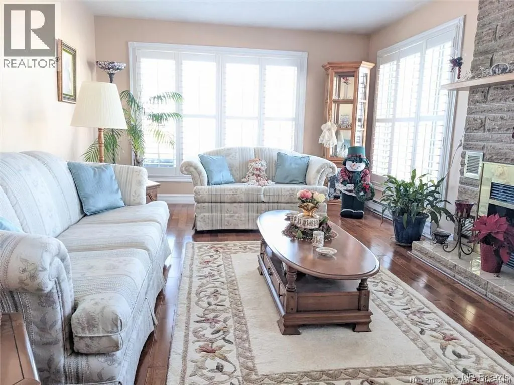 2 Bushville Drive