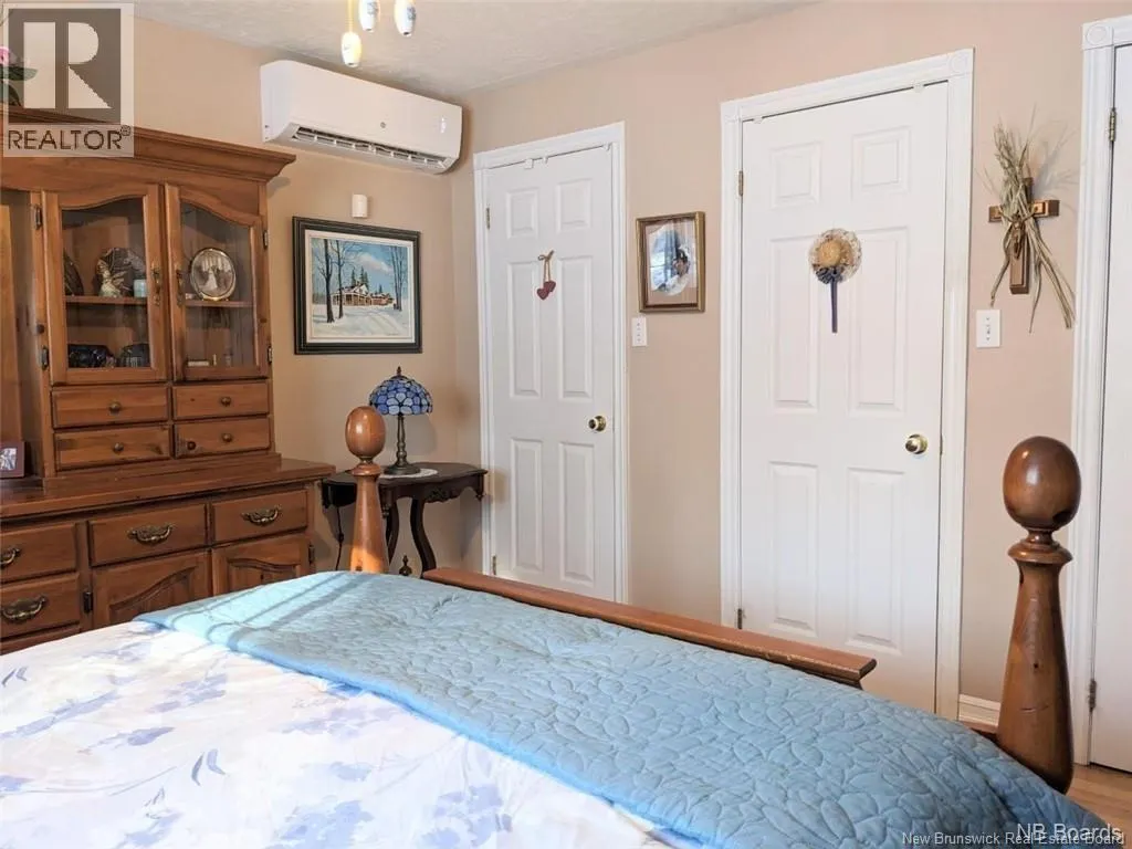 2 Bushville Drive