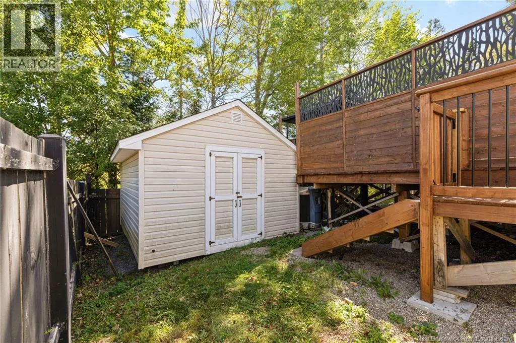 35 du Ruisseau Street