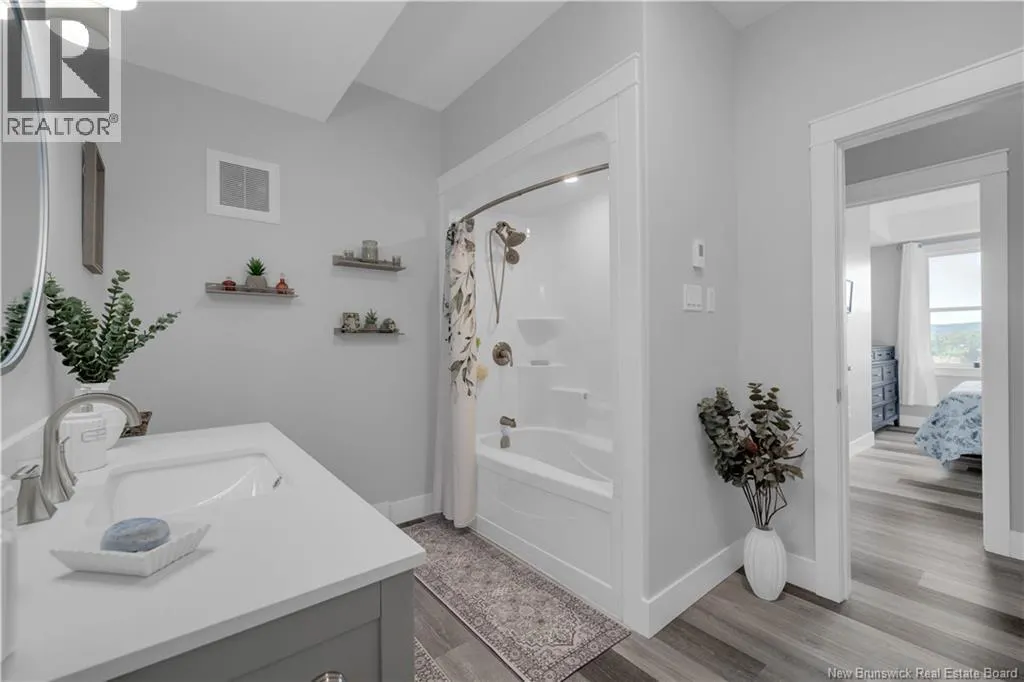 79 Mapleview Drive Unit# 102