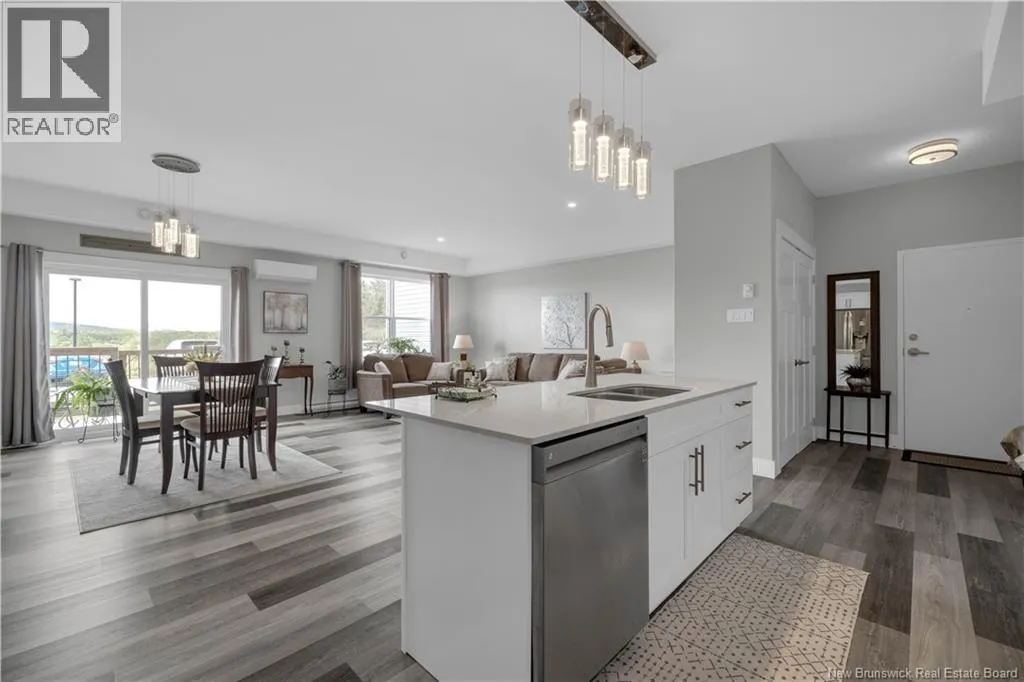 79 Mapleview Drive Unit# 102