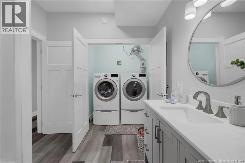 79 Mapleview Drive Unit# 102
