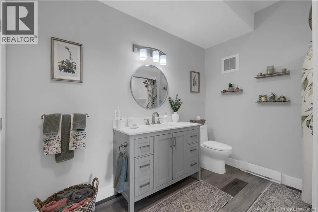 79 Mapleview Drive Unit# 102
