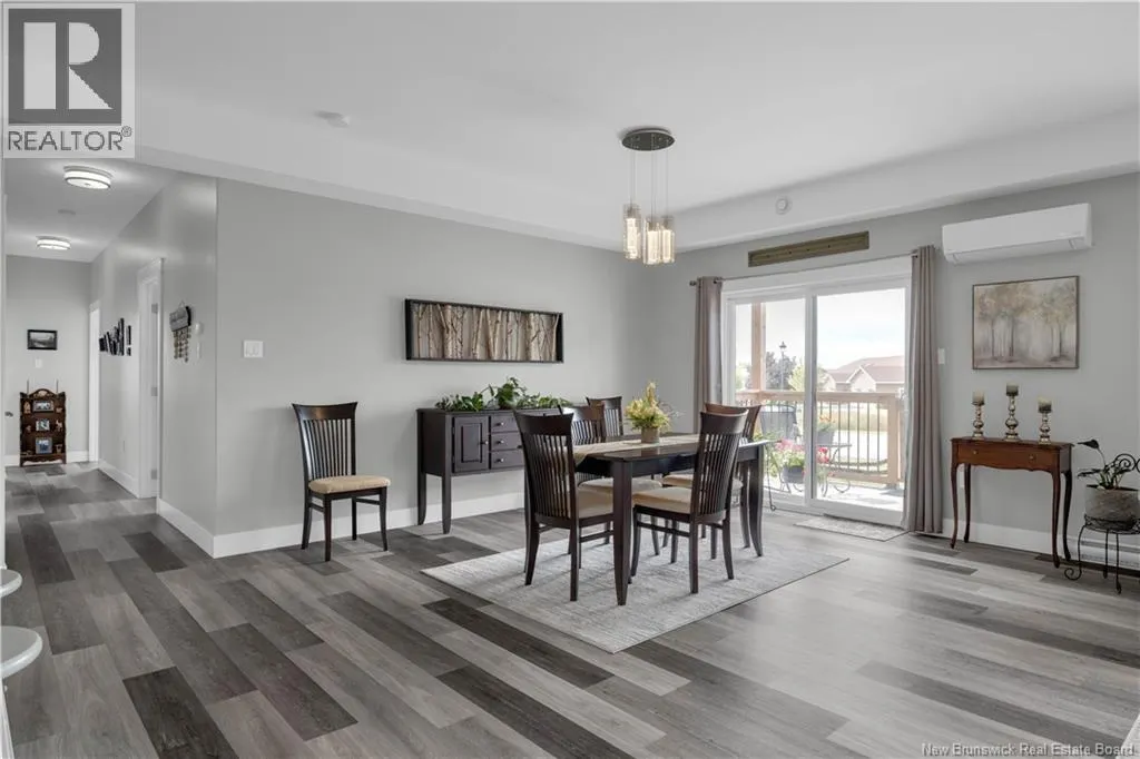 79 Mapleview Drive Unit# 102