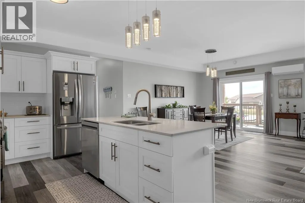 79 Mapleview Drive Unit# 102