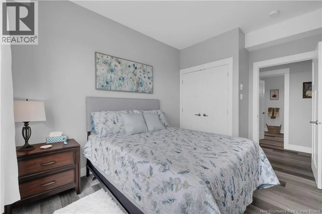 79 Mapleview Drive Unit# 102