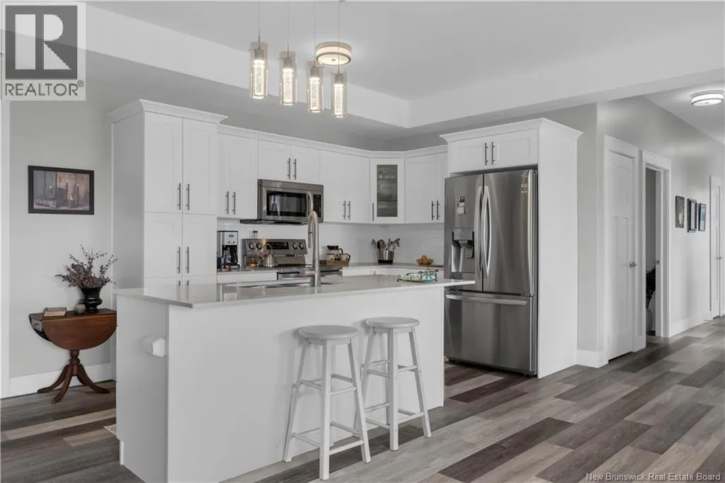 79 Mapleview Drive Unit# 102