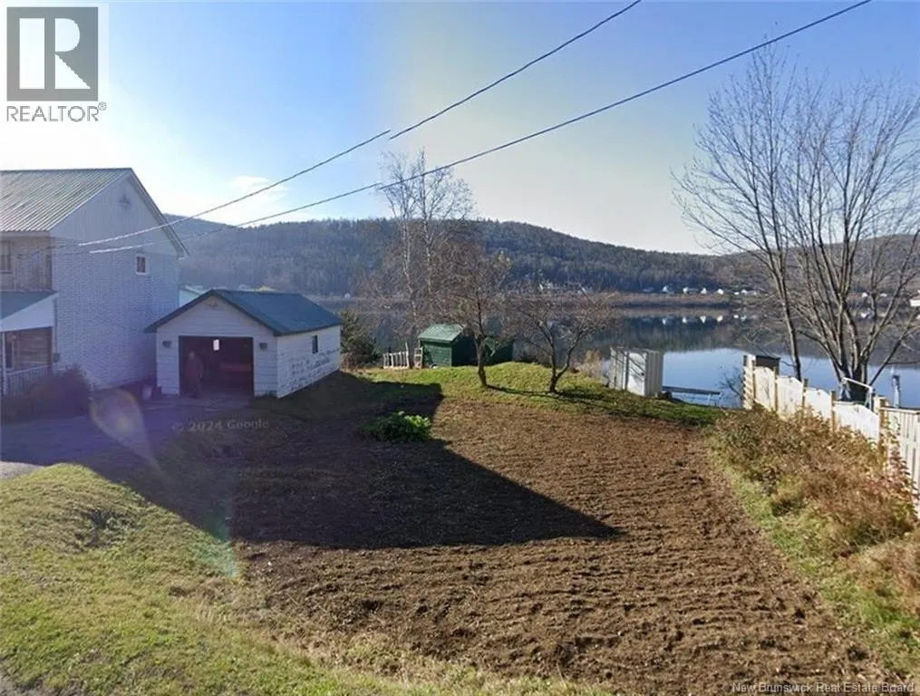 140 De L'Église Road
