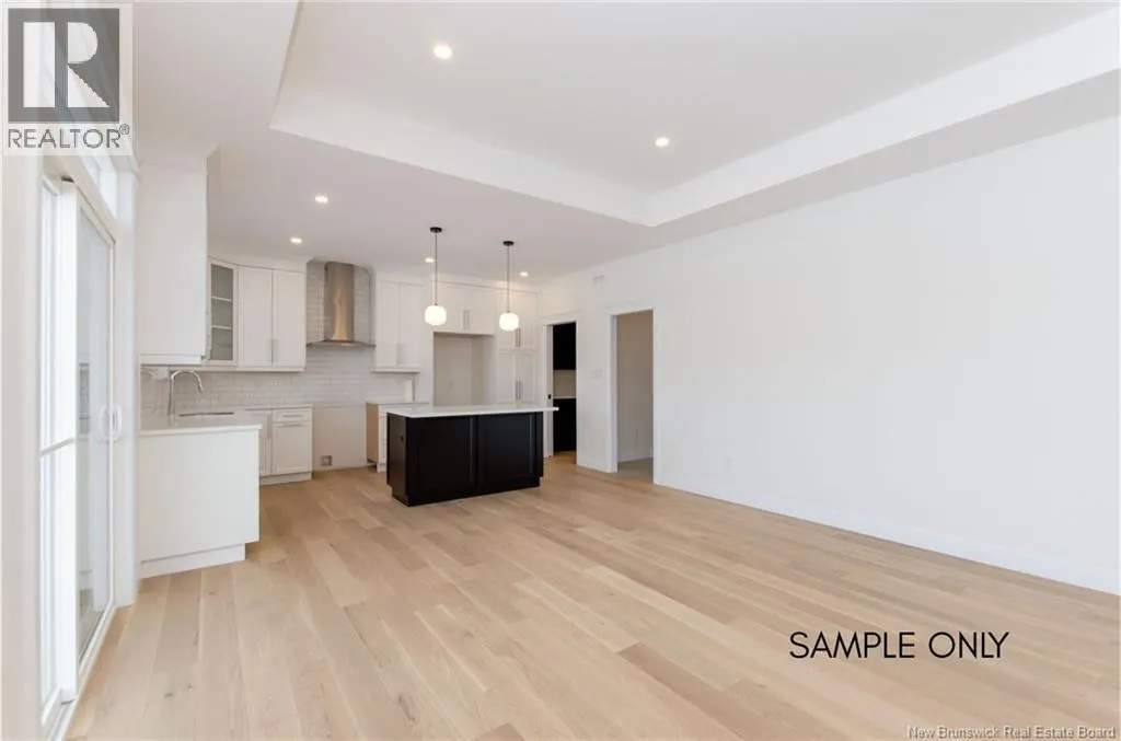 74 Royal Oaks Boulevard