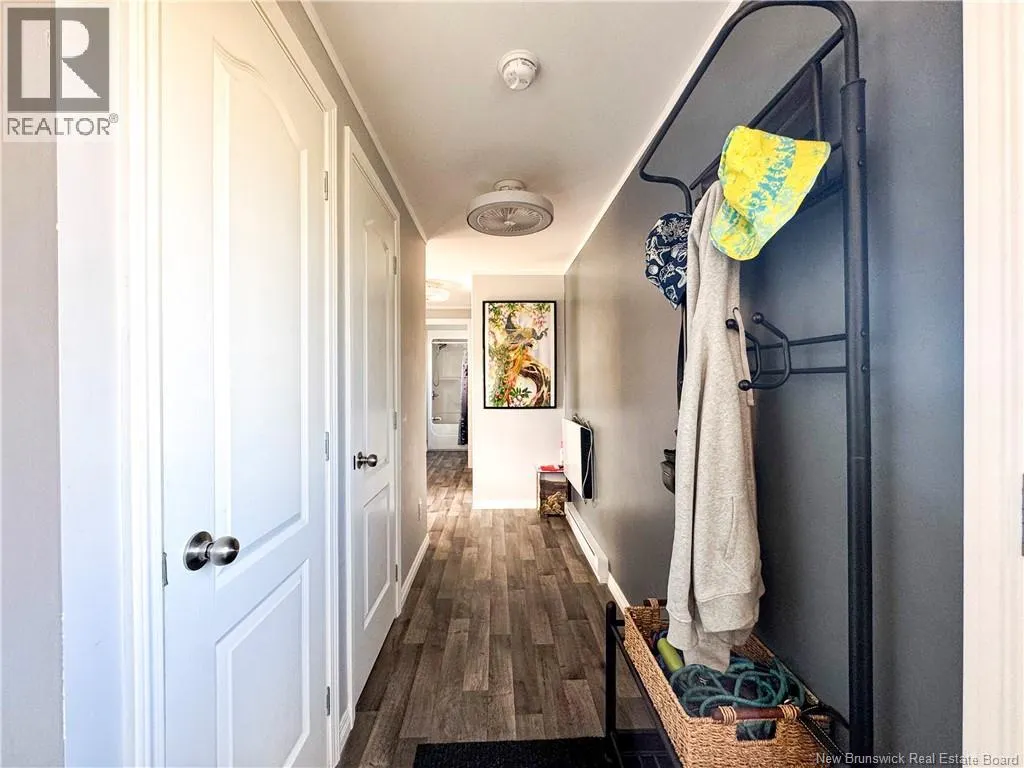 60 Hemmingway Lane