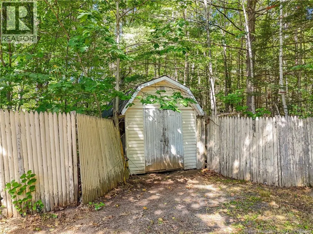 254 MacPherson Street