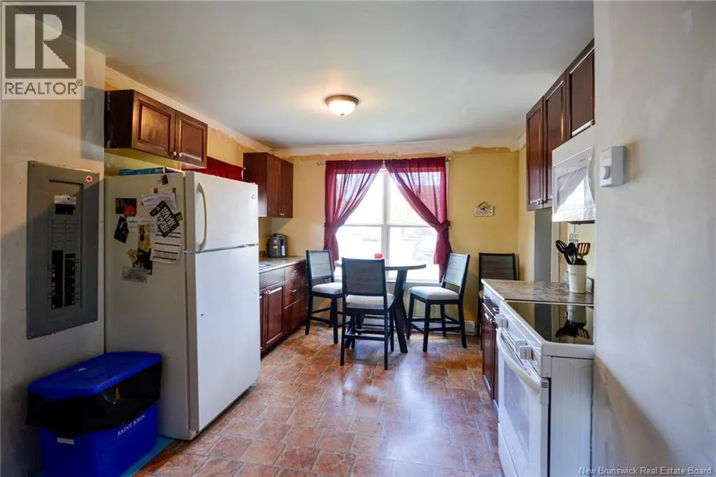 88 Broadway Avenue