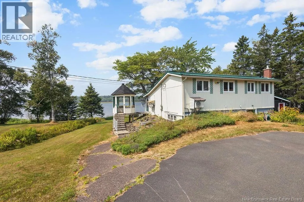 117 Comeau Point Road