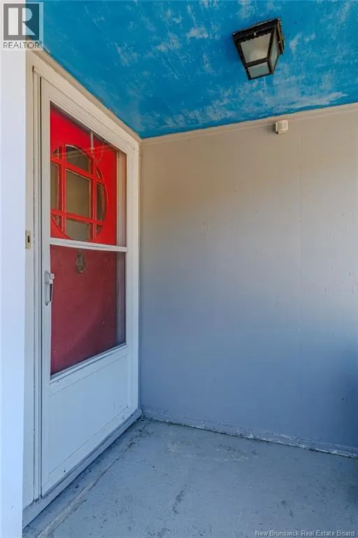 639 Main Street